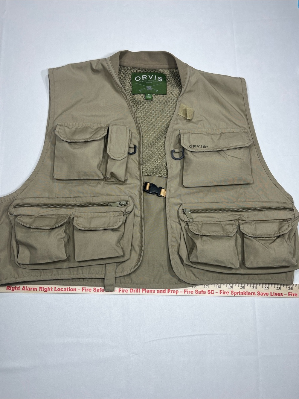 Orvis Fly Fishing Vest Mens M Khaki Mesh Utility Multi Pocket Angler Outdoor